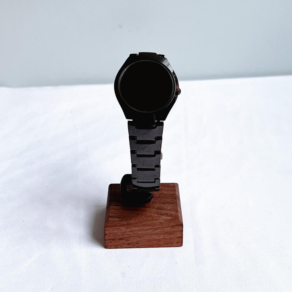 Espositore per Orologi a Forma - Jewelry And Watches Inc recensione e prezzo