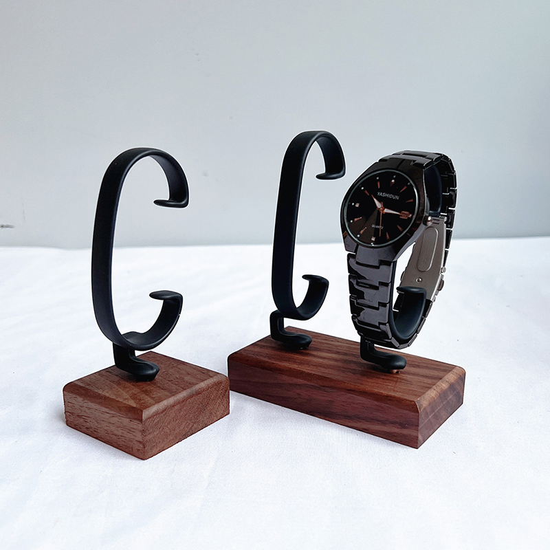 Espositore per Gioielli a Form - Jewelry And Watches Inc recensione e prezzo
